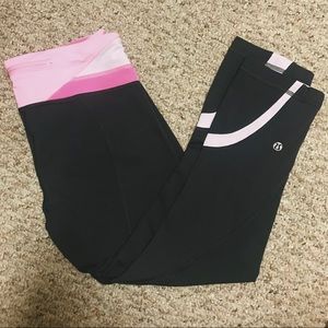 Lululemon Capri Leggings with waist pocket